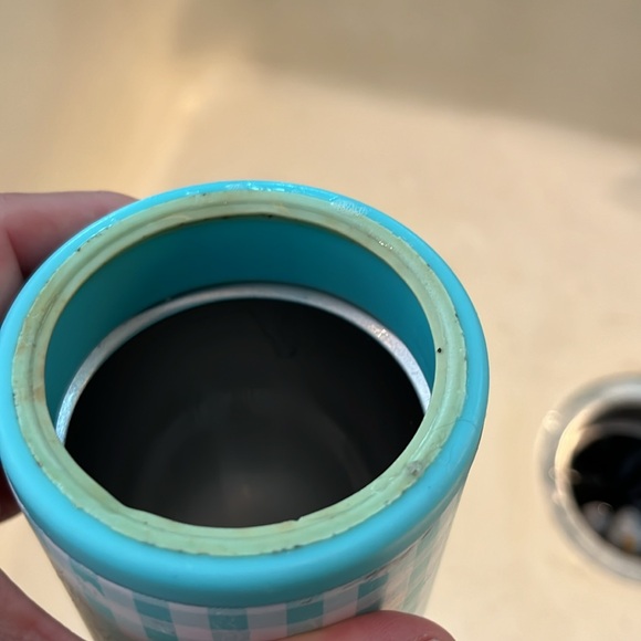 Lot of brumate swig yeti coozies and 2 cups - Picture 5 of 8